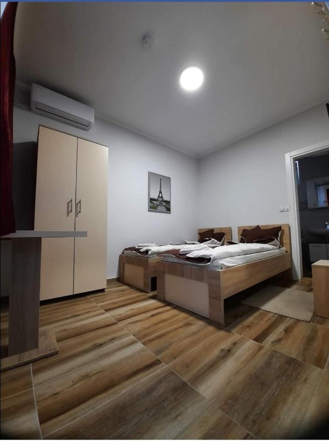 Apartamento Vila Evropa Sombor Exterior foto